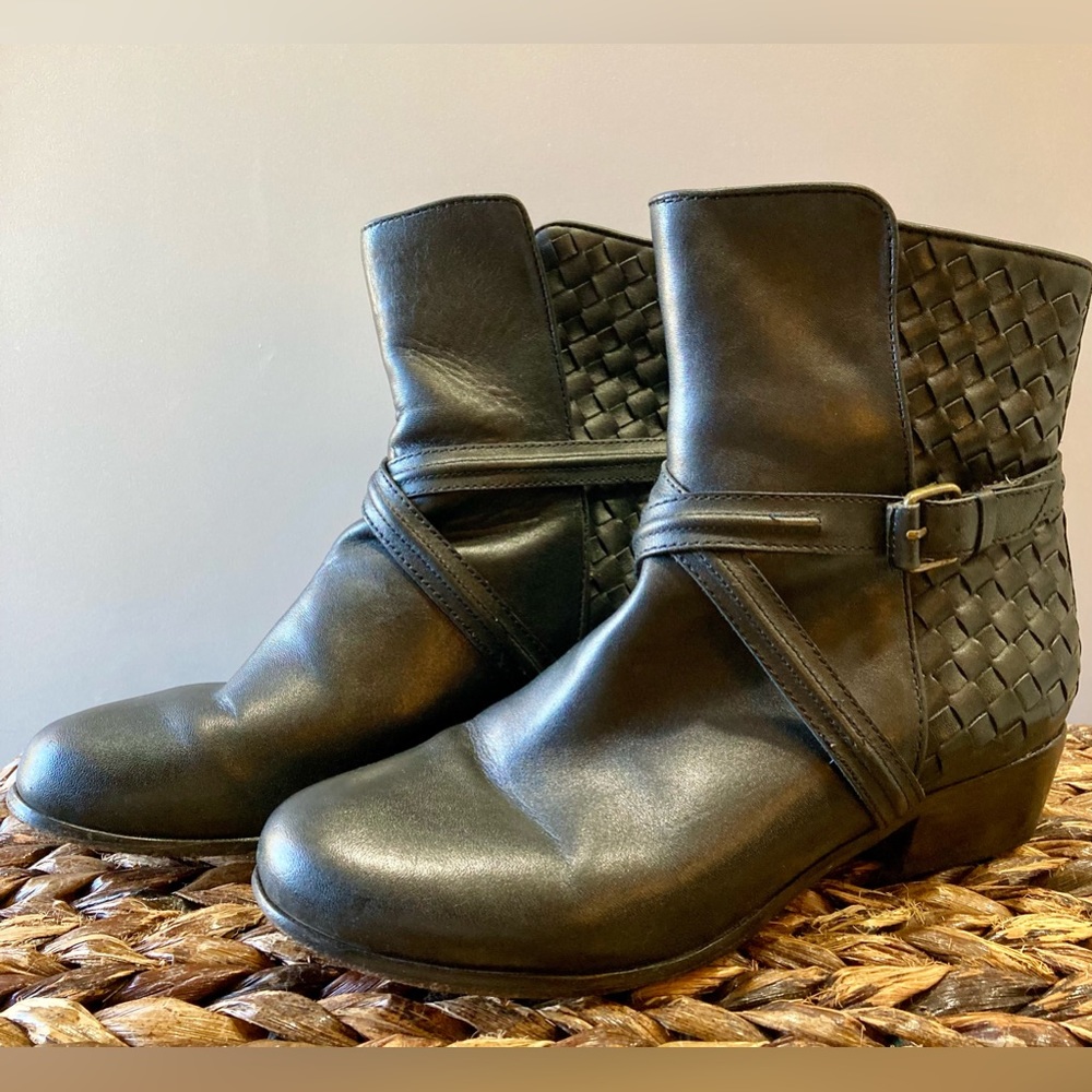 Joie Jackson black woven leather boots EU 37.5 US Women's 7 - Picture 2 of 8